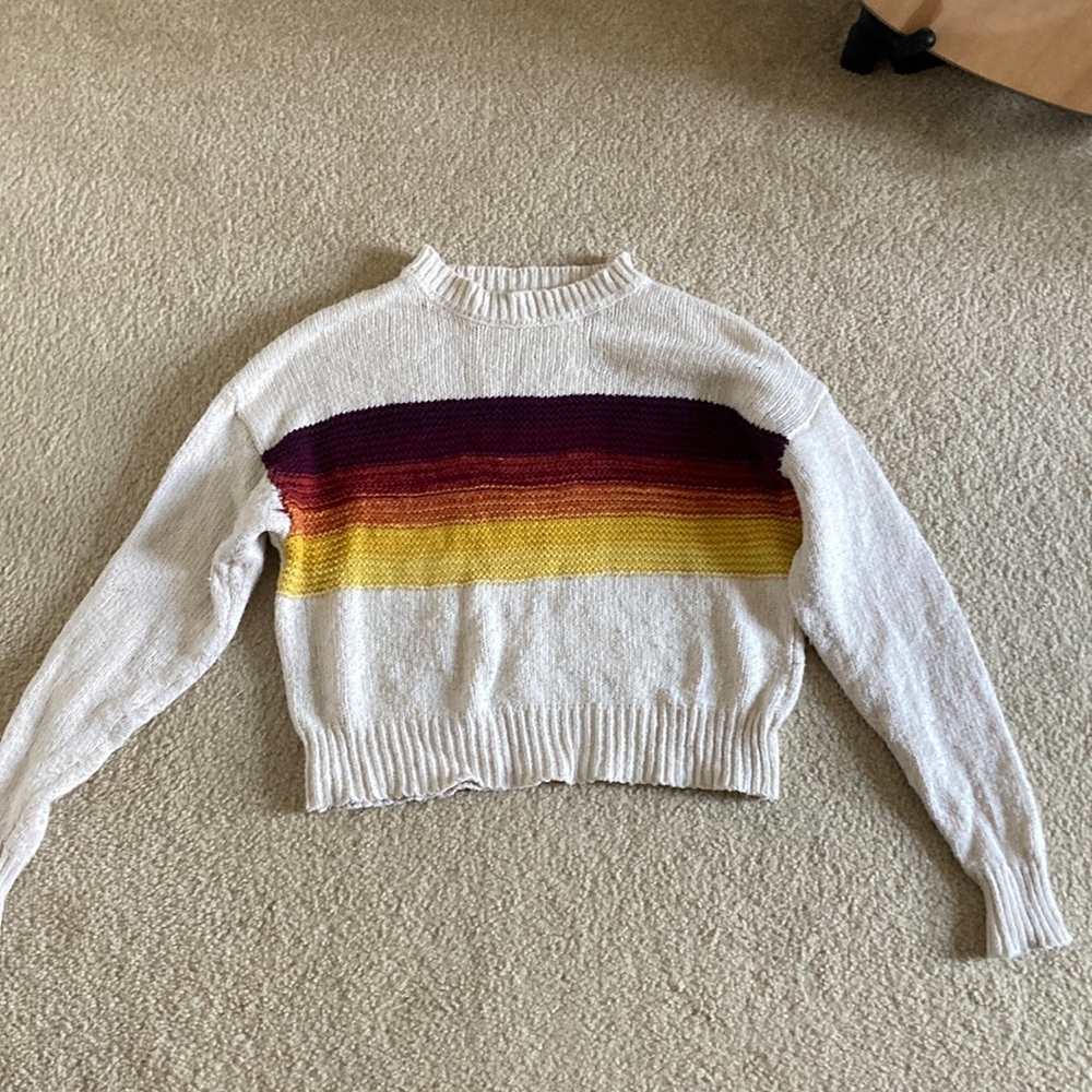 Size Small Forever 21 knit sweater